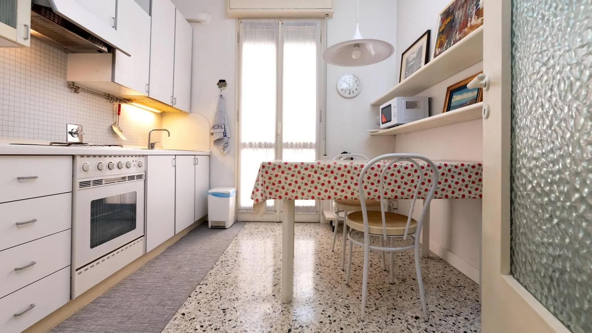 Suite Bellini - Affitti Brevi Italia Modena 0*,